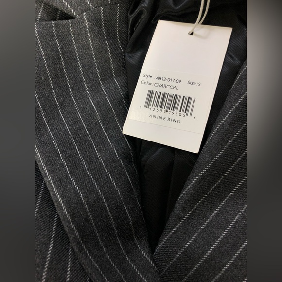 NWT Anine Bing Becky Pinstriped Single-Button Blazer - Picture 6 of 6